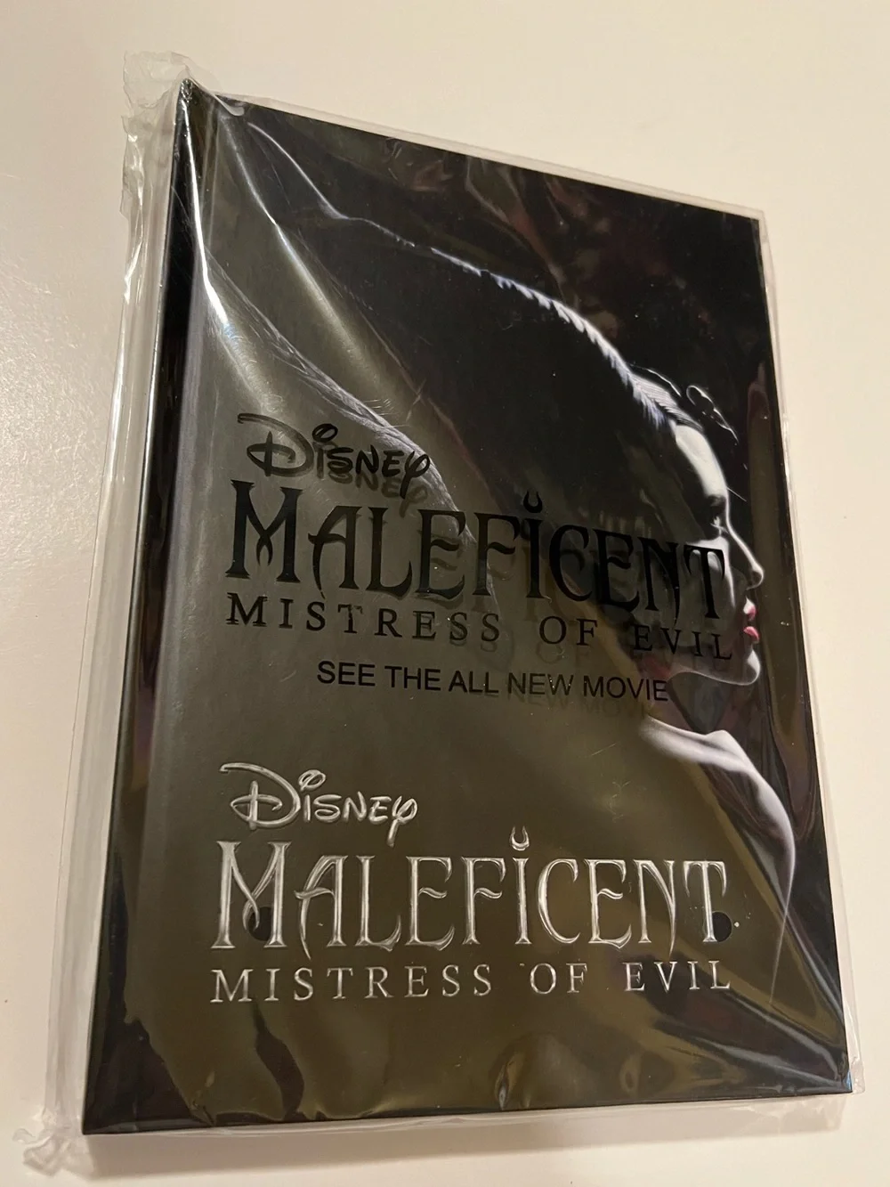 NWOT DISNEY MALEFICENT HARDCOVER LINED NOTEBOOK/ JOURNAL.